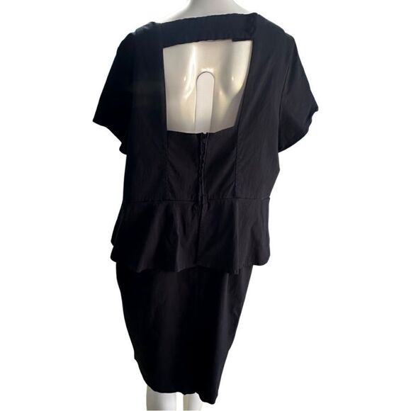 Torrid Womens Dress Size 26 Black Peplum Stretchy Open Back Sheath Short Sleeves - Picture 2 of 10